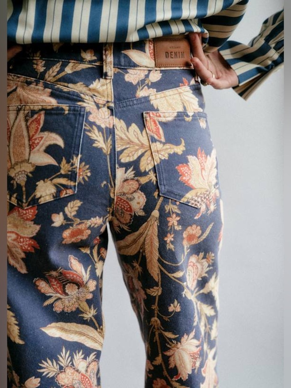 Sezane The Wide Leg Trouser in Never Ending Summer Size 38= US Size 6 - Picture 4 of 15